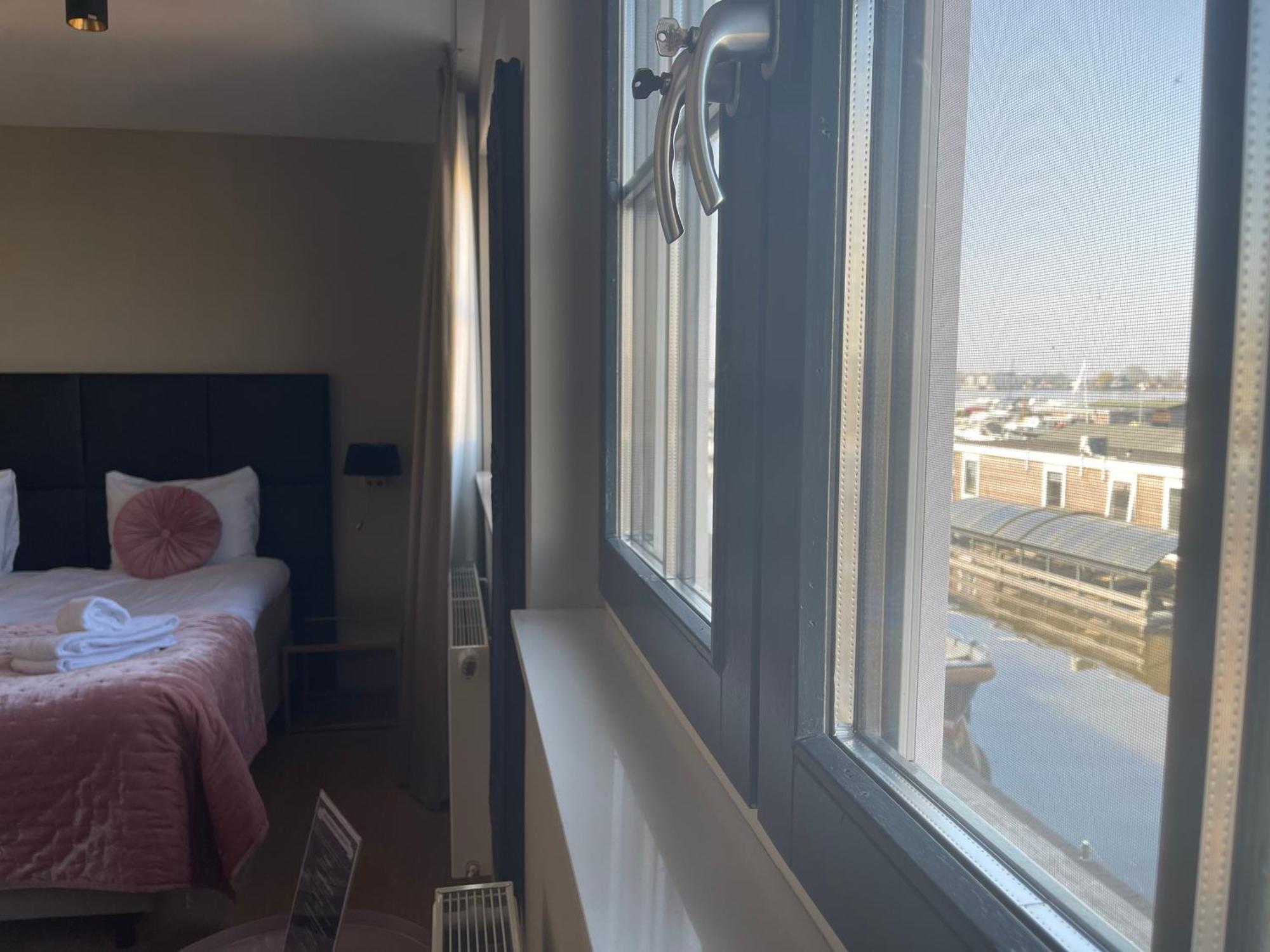Najade Resort Loosdrecht Zimmer foto